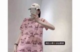 高清图片分享：主播糖心小熊的可爱瞬间，快来欣赏！