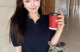 游戏主播糖心首次曝光真实面貌，引发粉丝热议和期待！