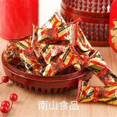 主播爱吃酥心糖，这位网红的甜蜜零食推荐引发热议！
