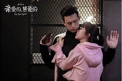 "甜蜜与艺术交融：揭秘糖心纹身主播的魅力世界"