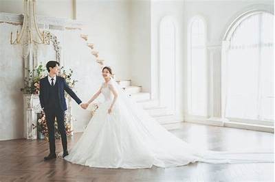 甜蜜时刻：糖心主播婚纱照精选展示，见证幸福之美