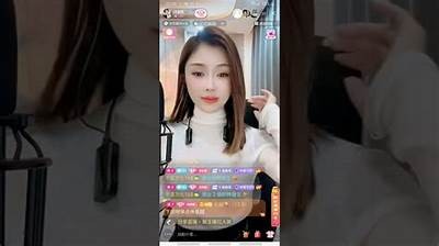 甜美主播在线直播，颜值与才艺并存，快来一起欣赏吧！