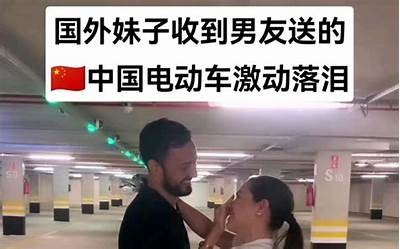 国外车库中的糖心主播：揭秘幕后生活与工作日常
