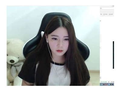 甜蜜心情与轻松直播，糖心酥酥主播带你体验不一样的网络世界！
