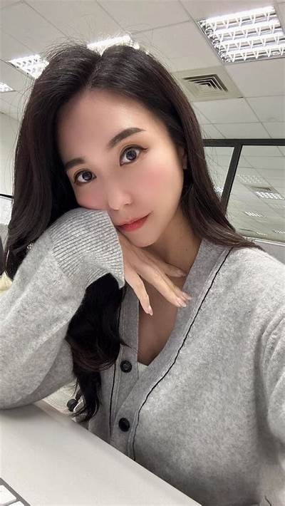《全网热播！甜美主播直播观看地址分享》