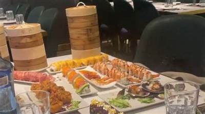 主播挑战：吞下40个美味糖心芝士，味蕾大冒险！