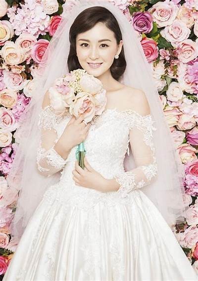 糖心主播婚纱美照精选集欣赏，完美瞬间绽放浪漫之美