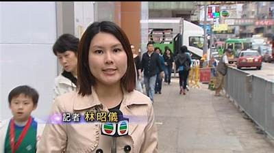 《甜蜜主播：探索直播时代的精彩与挑战》