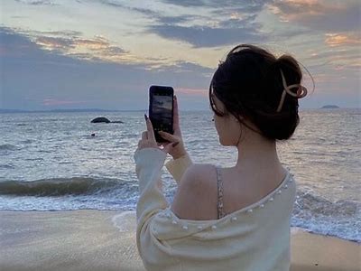 “揭秘糖心露脸主播的真实身份与背后故事”