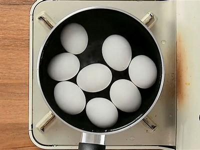 心云可乐糖：新潮主播分享甜蜜体验与健康小贴士