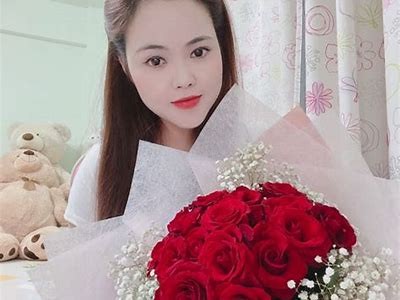 “甜美主播思雨：分享生活点滴与成长故事的乐趣之旅”