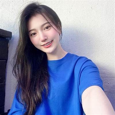 甜蜜主播小桃：直播生涯中的快乐与挑战