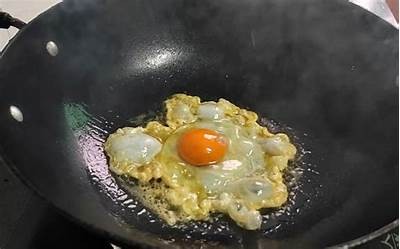 《主播分享：打造完美糖心荷包蛋的技巧与秘诀》